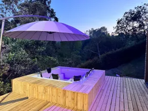 Beautiful House with Jacuzzi and lake view - Image 4