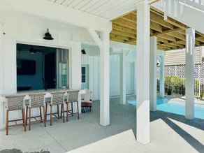 Waterfront Canal w/ Heated Pool, Elevator, & Dock - Image 5
