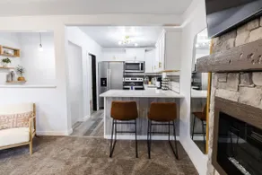 Blue & Gold Cottage — Modern 2BR on 17th - Image 4