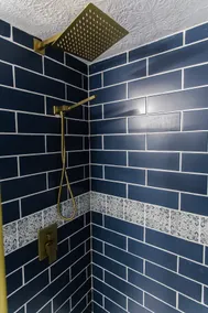 Blue & Gold Cottage — Modern 2BR on 17th - Image 3