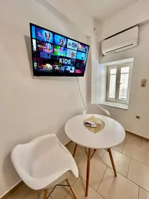 Giasemi Syros - Image 2