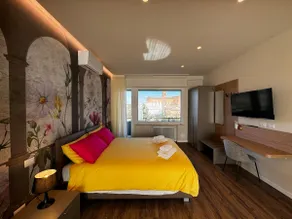 SKYLINE Siena - Image 3