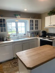 Lake House - Image 2