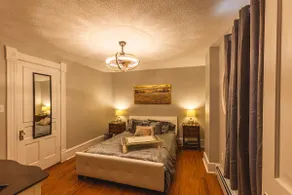 Executive Suite 1BR 1BA, w/Q Bed - Image 3