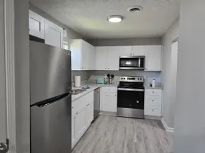 Howell Way, cozy stay! 115Unit 4 - Image 4
