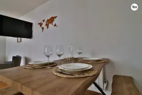 25 min Paris: Nice 2 rooms – Parking – Central - Image 5