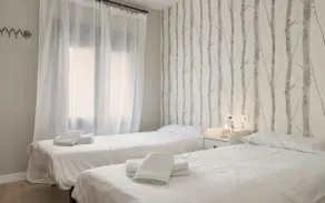 3 Bedrooms and newly renovated - Image 4