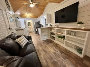 Comfort Meets Charm, Near Bryce - Image 4