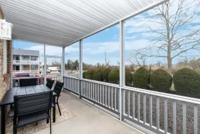 Newly Renovated Condo - Best Walkability in C.M. - Image 2