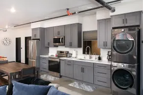 Mini Ventures! Pet Friendly! Sleeps 4! - Image 2