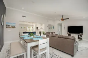 Sunshine of Port Orange| 2 Car Garage| Central Loc - Image 4