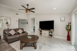 Sunshine of Port Orange| 2 Car Garage| Central Loc - Image 2