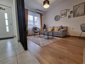 CITY APARTMENT BB - Image 4