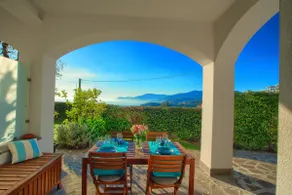 Two Bedroom Apartment with Pool, Jacuzzi, A/C, WiFi and Electric Bicycles - Image 4