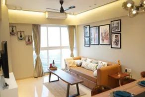 The Manor-Elegant Suite City skyline View - Image 2