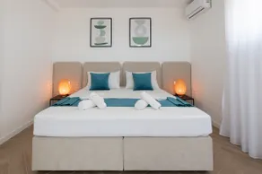 One-Bedroom apartment Lux with Pool - Image 3