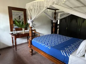 Hotel 106 - Image 5