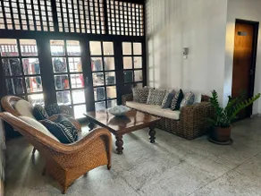 Hotel 106 - Image 4