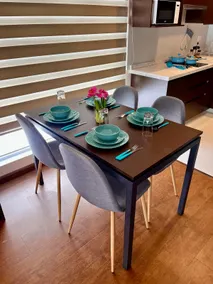 Spectacular Furnished Studio - Image 2
