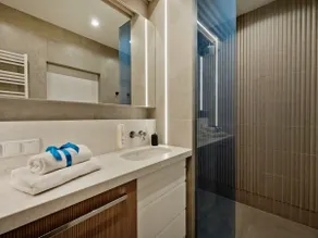 BlueApartPL Stylish apartment near the forest - Image 3