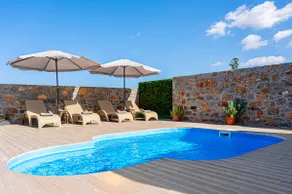 Villa Anthemis - Private Heated Pool - Image 5