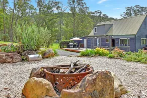 Yango Creek Farmhouse Wollombi - Image 3