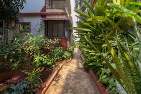 Modern 1BHK Condo With Pool 3min Walk To Beach - Image 5
