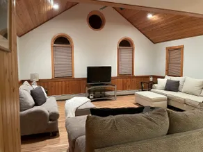 Rail Trail House - Main floor - Image 2