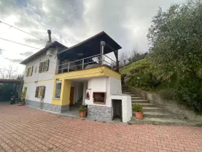 The House in the Woods - Image 5