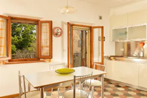 Apt with Washer, A/C and Free Parking 70sqm - Image 2