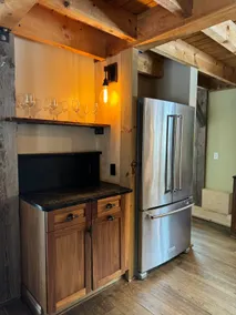 Rustic Mountain Retreat - Image 2