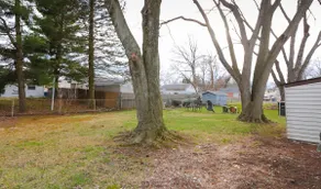 Tranquil Ranch Near Detroit & AA - Image 5