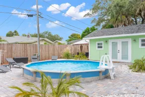 Sunset Bungalows Lil Green: Heated Pool, Beach, DT - Image 3