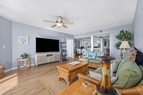 Harbor Pointe Coastal Getaway - Image 2