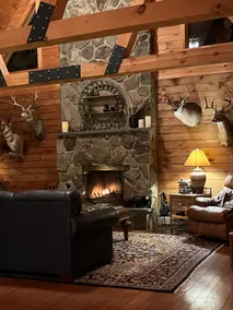A Private Cabin and Lake Retreat! - Image 4