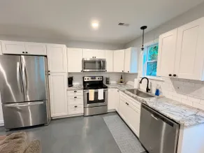 Cozy North Raleigh Guest House - Image 5