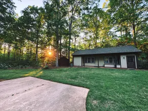 Cozy North Raleigh Guest House - Image 2