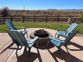 Beautiful Arvada/mountains view! - Image 4