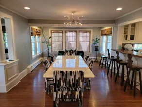Middletown Bungalow w/Hot Tub - RIBryan Properties - Image 5