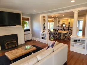 Middletown Bungalow w/Hot Tub - RIBryan Properties - Image 3