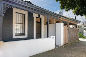 Lovely and Spacious 2-bedroom home in Norwood - Image 5