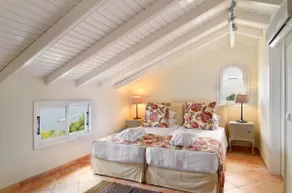 Villa Domina - Private Beach & Tender Platform - Image 5