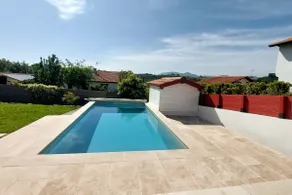 Basque villa with pool - Image 4