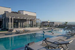Pura Vida Villa, 2 Heated Pools, Hot Tubs & Sauna, By ThinkVilla - Image 2