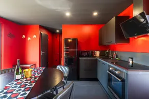 Original duplex: round bed & retro arcade terminal - Image 4