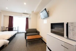 Ideal for sightseeing in Osaka with your family! Can be used by 4 people. Within walking distance to Dotonbori. - Image 2