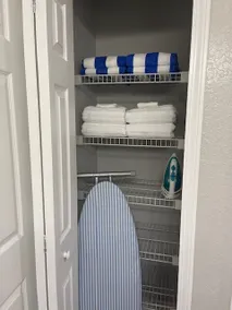 SuperHost Special! 1BR/1BA Luxe Stay in Jax - Image 5