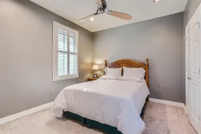 3BR condo near Pease Park w/ balcony & park views - Image 3