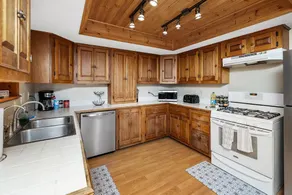 Horizon Hills Chalet - Image 2