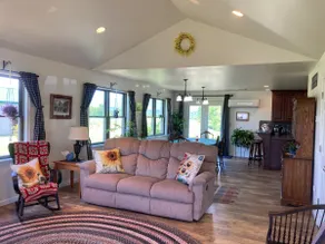 The Guest House at Coulter Farms - Image 4